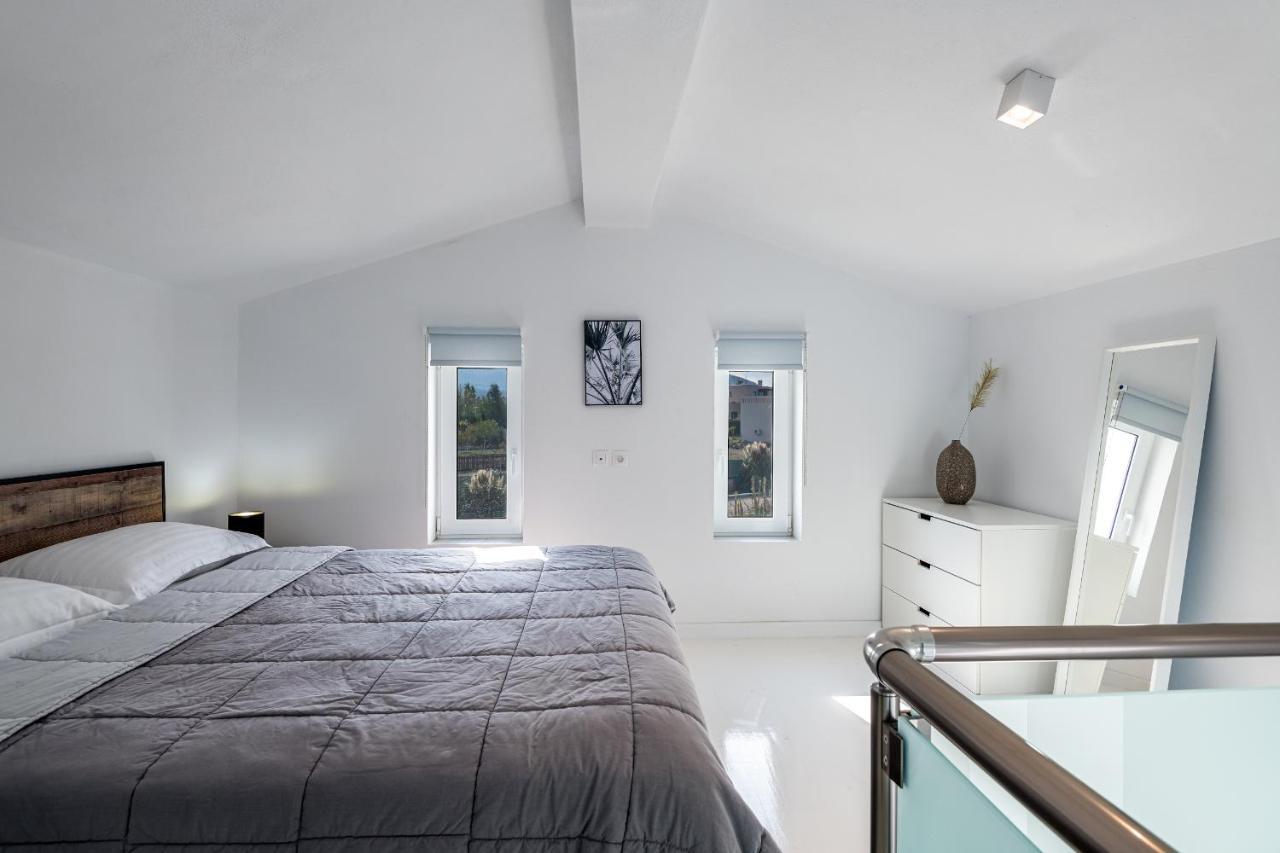Asteria Pearl Villa 2 With Rooftop Jacuzzi Tigaki Exteriör bild