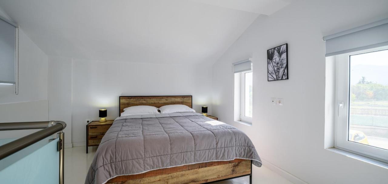 Asteria Pearl Villa 2 With Rooftop Jacuzzi Tigaki Exteriör bild