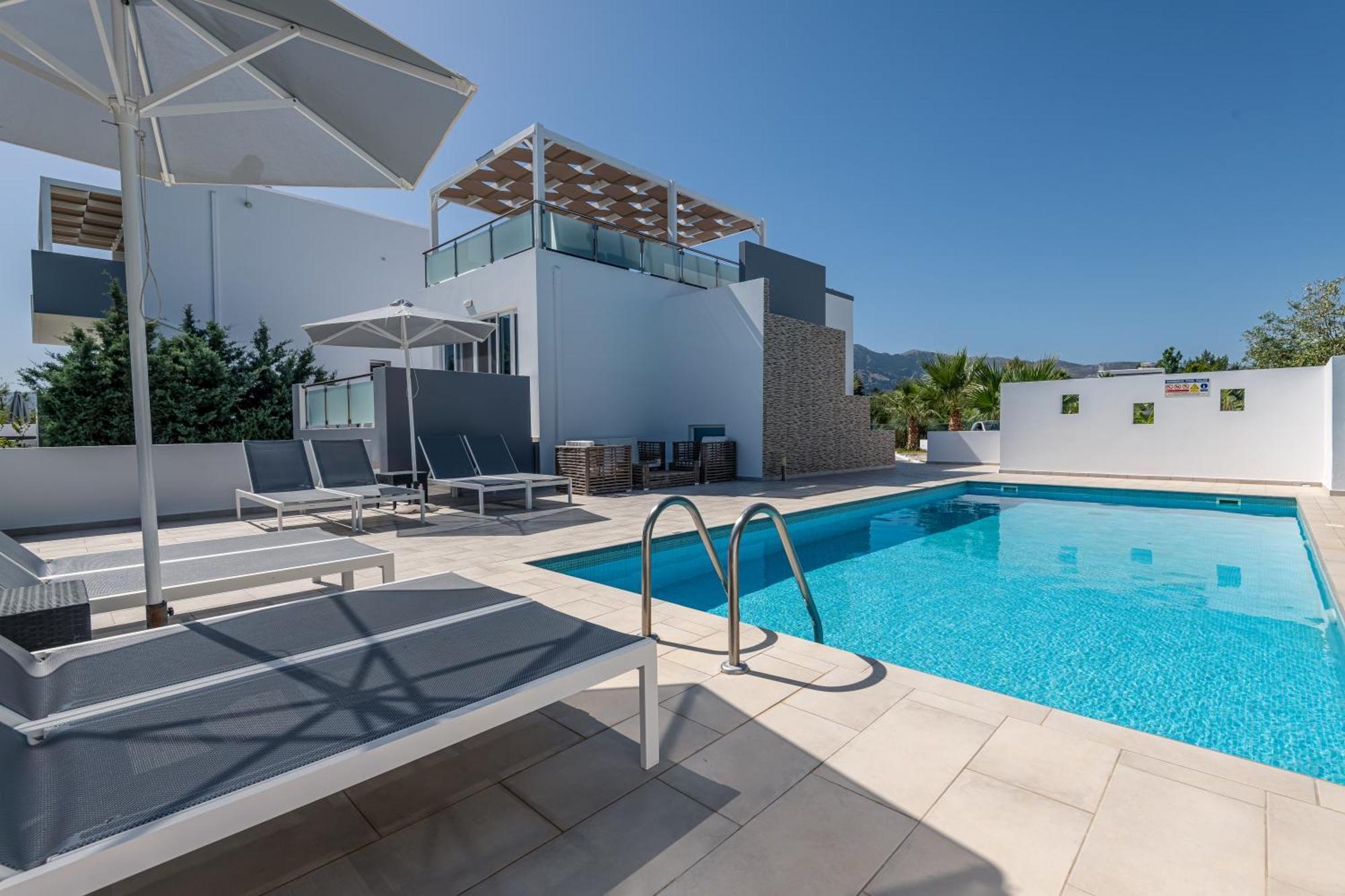 Asteria Pearl Villa 2 With Rooftop Jacuzzi Tigaki Exteriör bild