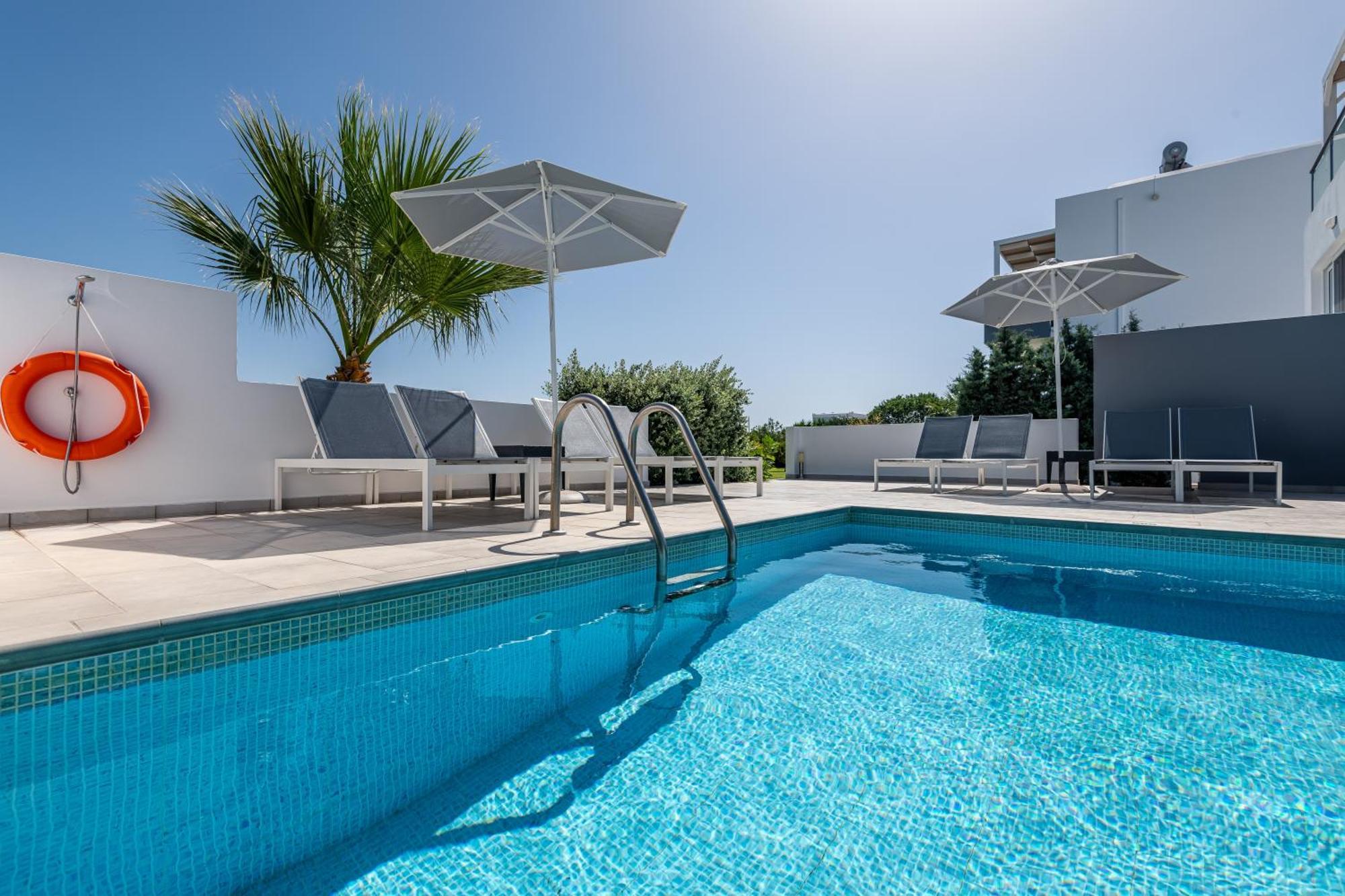 Asteria Pearl Villa 2 With Rooftop Jacuzzi Tigaki Exteriör bild