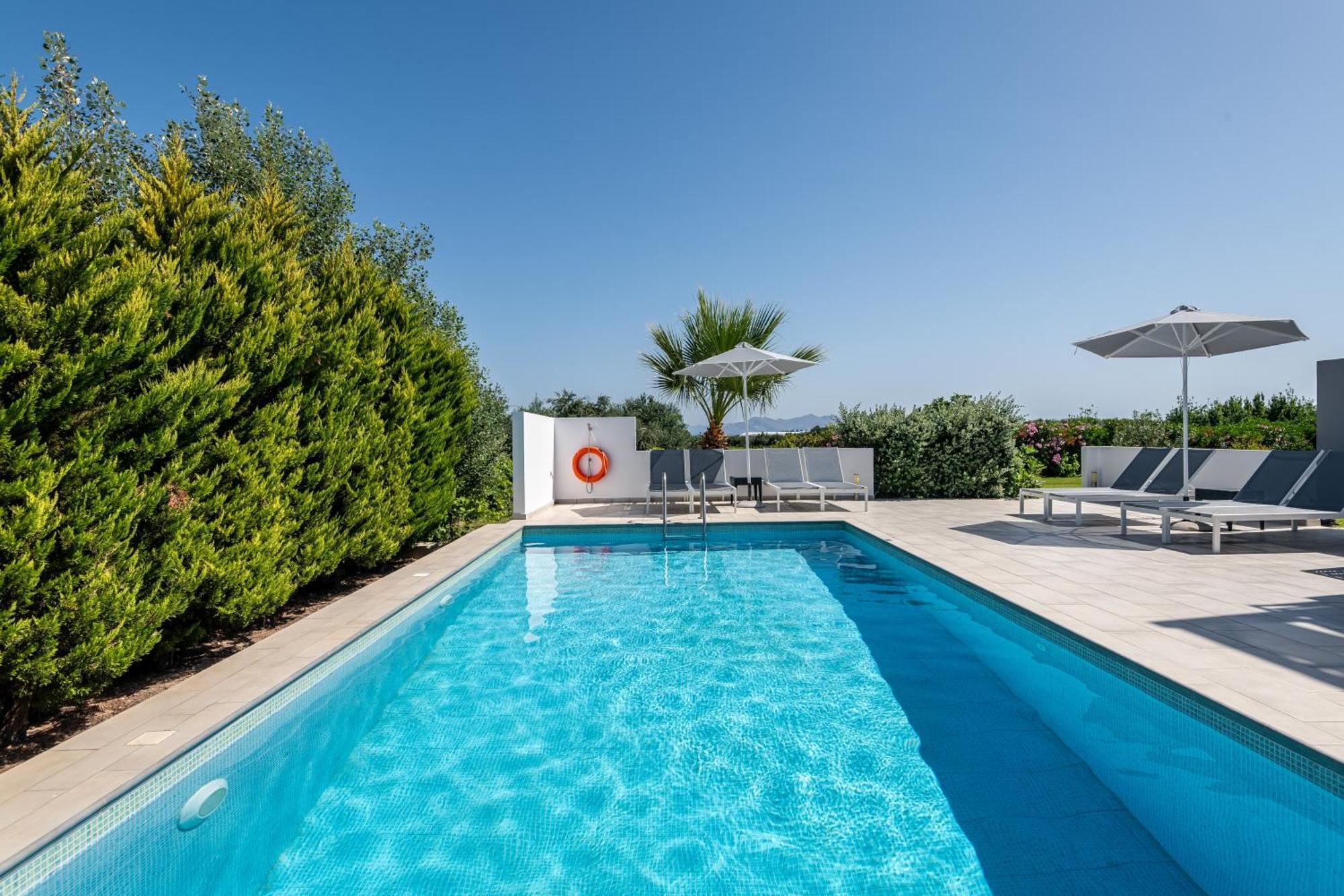 Asteria Pearl Villa 2 With Rooftop Jacuzzi Tigaki Exteriör bild